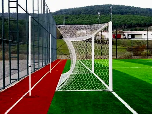 futbol sahası yapımı
